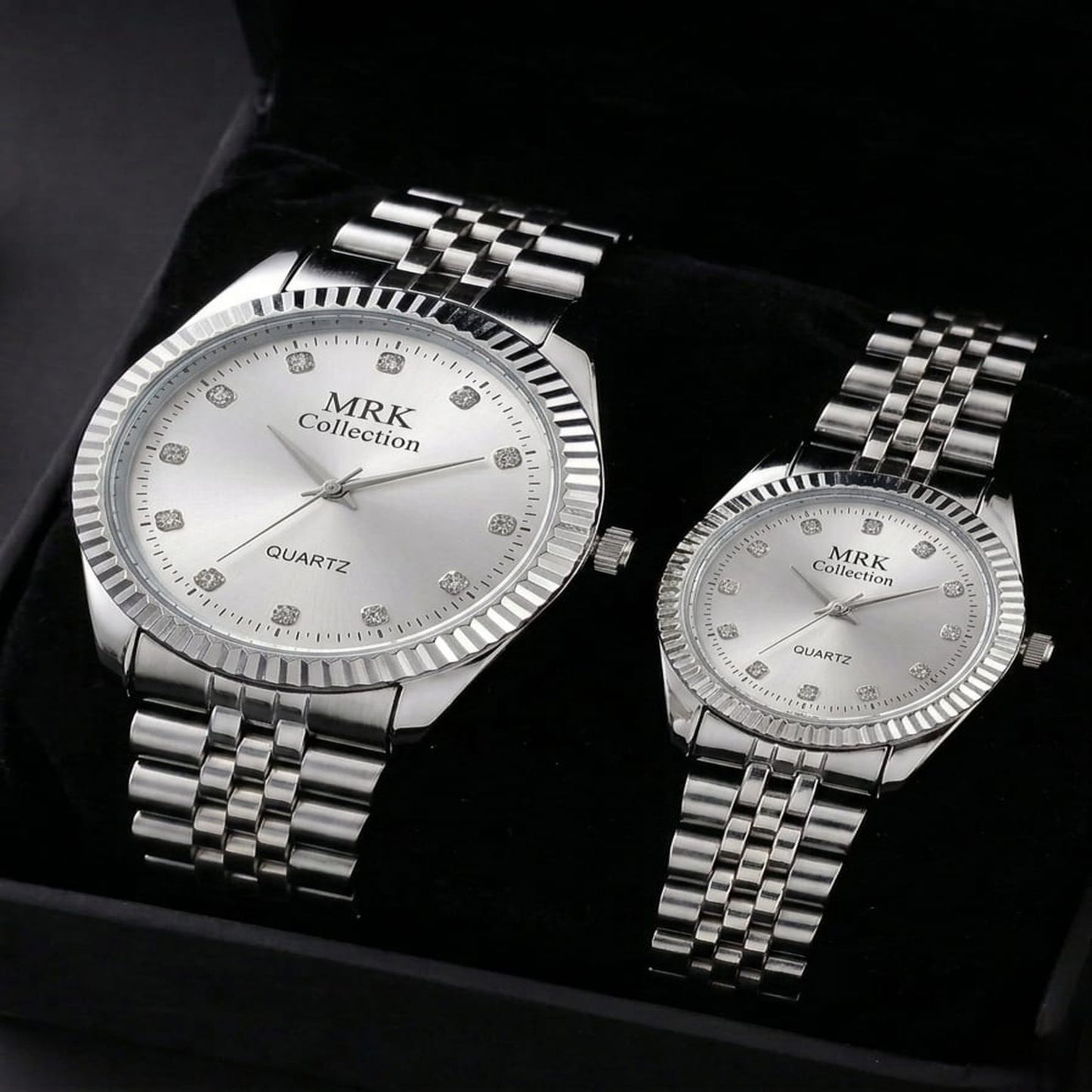 MRK Collection Couple Watch Set – Silver White Dial Quartz | His & Hers Gift Box | Zeenora Pakistan