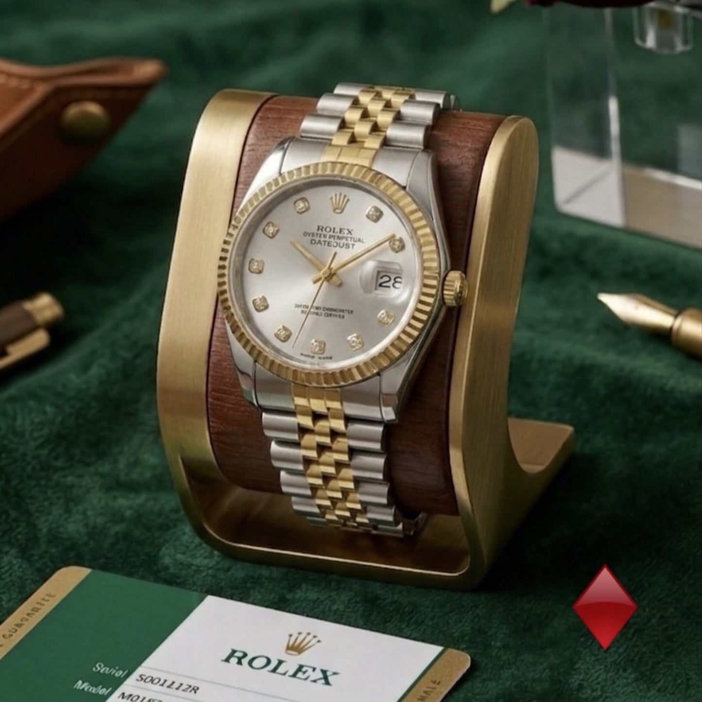 Elegant Two-Tone Luxury Watch Silver & Gold Edition | Zeenora
